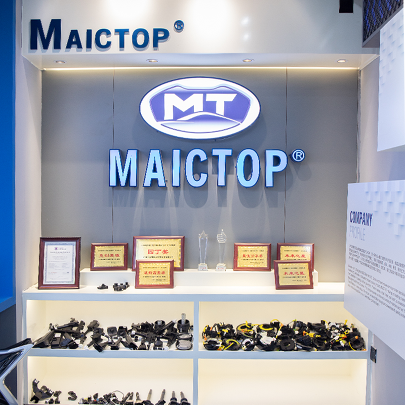 MAICTOP showroom with brand signage and automotive parts on display